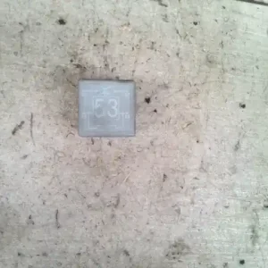 VW GOLF IV. Relé bontott alkatrész Szuper akció