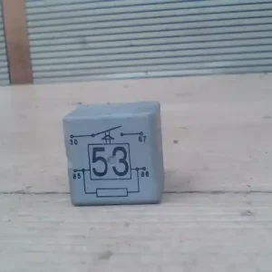 Szezonális akció VW GOLF IV. Relé 1.6i bontott alkatrész