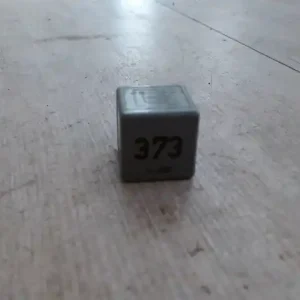 Kihagyhatatlan ajánlat VW Jetta 2005.05 - 2010.12 Relé 373 bontott alkatrész