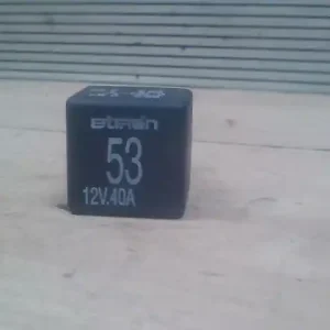 Nézd meg most VW PASSAT 00.11-05.02 B5.5 Relé 1.9tdi bontott alkatrész