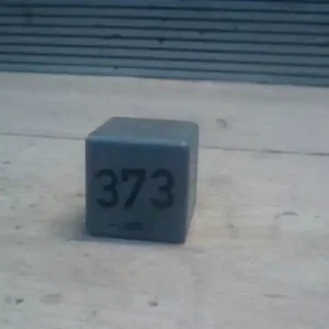 VW PASSAT 00.11-05.02 B5.5 Relé 1.9tdi bontott alkatrész Biztonságos fizetés