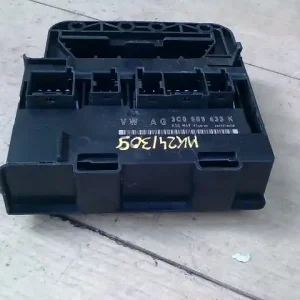 Gyors szállítás VW Passat (B6) 2005.03.01-2010.10.31 Komfort elektronika bontott alkatrész