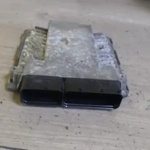 VW Passat (B6) 2005.03.01-2010.10.31 Motorvezérlő egység ecu pcm modul 2.0 d bontott alkatrész Gyors szállítás