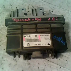 VW PASSAT 88-93 Motorvezérlő egység ecu pcm modul 1.8 i bontott alkatrész Ingyenes szállítás