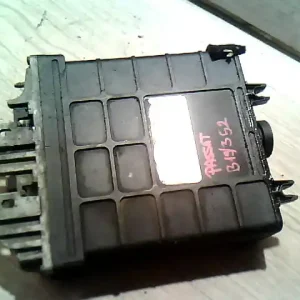 Árcsökkenés VW PASSAT 93-96 Motorvezérlő egység ecu pcm modul 1.9 tdbontott alkatrész