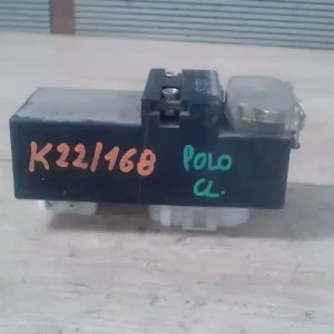 VW POLO CLASSIC -99 Hűtőventilátor relé bontott alkatrész Azonnali szállítás