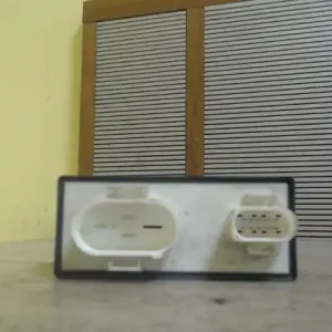 Különleges ajánlat VW POLO CLASSIC 95.07-99.10 Hűtőventilátor relé bontott alkatrész