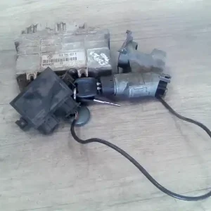 Kiárusítás VW POLO CLASSIC 95.07-99.10 Motorvezérlő egység ecu pcm modul 1.4ibontott alkatrész