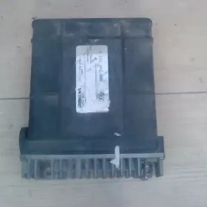 Legnépszerűbb VW POLO II. 91-94 Motorvezérlő egység ecu pcm modul 1.0i bontott alkatrész