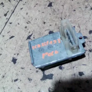 Nézd meg most VW POLO III. 94-99 Fűtőmotor előtét ellenállásbontott alkatrész