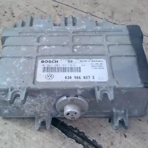 Csak ma VW POLO III. 94-99 Motorvezérlő egység ecu pcm modul 1.0i bontott alkatrész