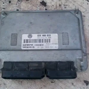 VW POLO V. 02-05 Motorvezérlő egység ecu pcm modul 1,2i bontott alkatrész Legkelendőbb