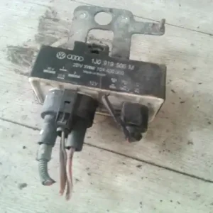 Ajánlat VW POLO VI. 05-09 Hűtőventilátor relé 1.2b bontott alkatrész