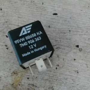 VW SHARAN Relé bontott alkatrész Kihagyhatatlan ajánlat