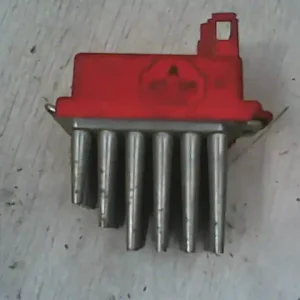 Ajánlat VW SHARAN 95.08-00.04 Fűtőmotor előtét ellenállás bontott alkatrész