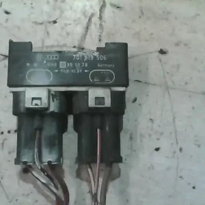 VW T4 -96 Hűtőventilátor relé bontott alkatrész Exkluzív ajánlat