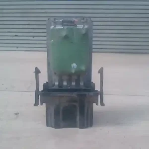 Azonnal elérhető VW VENTO Fűtőmotor előtét ellenállás1.9td bontott alkatrész