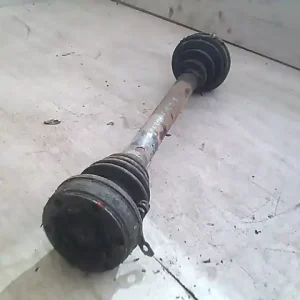 Kedvezmény AUDI 80 Bal első féltengely 1.8i bontott alkatrész