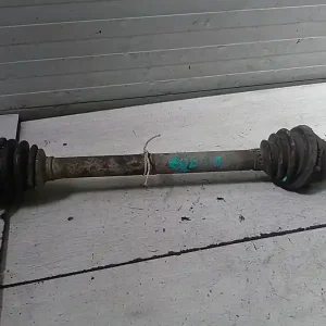 Csak ma AUDI 80 78-86 Bal első féltengely bontott alkatrész