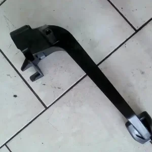 Korlátozott ajánlat AUDI A4 05-08 Kuplung pedál bontott alkatrész