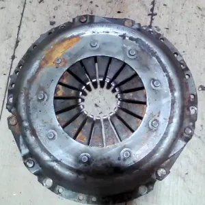 Akciós ár AUDI A4 94-98 Kuplung szerkezet 1.6i bontott alkatrész