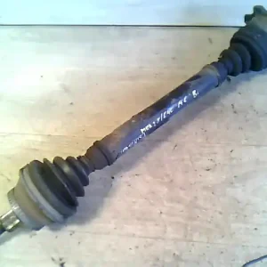 Gyors kiszállítás AUDI A6 97-04 Bal első féltengely 2.4 i, v6, abs-es bontott alkatrész