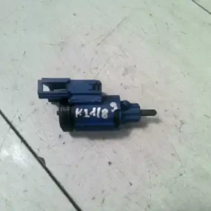 AUDI A6 97-04 Kuplung pedál kapcsoló bontott alkatrész Azonnal elérhető