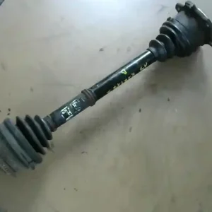 Szuper ajánlat AUDI A8 94.06-02.12 Bal első féltengely bontott alkatrész