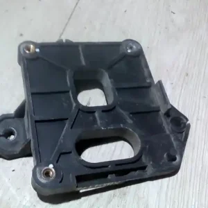 Exkluzív ajánlat CHEVROLET AVEO T200 03.01-07.12 Tartóbak motorvezérlőhöz bontott alkatrész