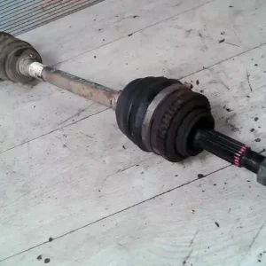 CHEVROLET AVEO T250/255 06.01-11.12 Bal első féltengely bontott alkatrész Ne maradj le