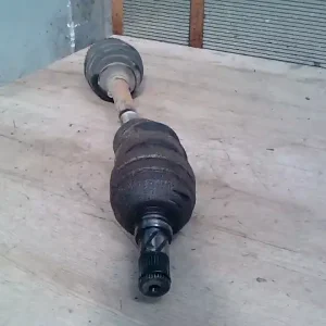 Utolsó esély CHEVROLET LACETTI 2004.01.01-2010.01.01 Bal első féltengely 1.4i bontott alkatrész