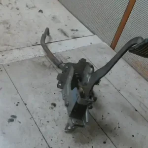 Nézd meg most CHEVROLET Tacuma 02-08 Kuplung pedál bontott alkatrész