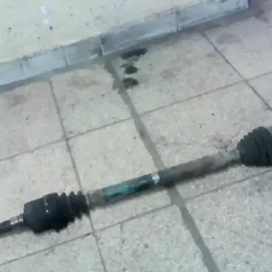 Akciós ár CHRYSLER VOYAGER 96-01 Jobb első féltengely 2.4i abs bontott alkatrész