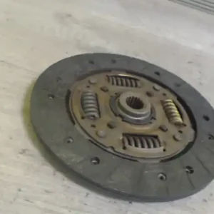 CITROEN BERLINGO 02-08 Kuplung tárcsa 1.9 d bontott alkatrész Bestseller