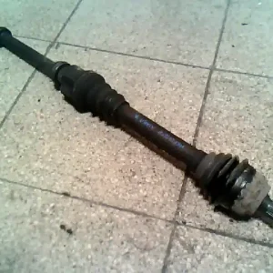 Vedd meg most CITROEN XSARA 00.11-04.12 Jobb első féltengely 1.4 i, 8 v, nem abs-es bontott alkatrész