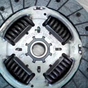 Legjobb ár DACIA Sandero Stepway 2012.09.27-2016.12.31 Kuplung tárcsa bontott alkatrész