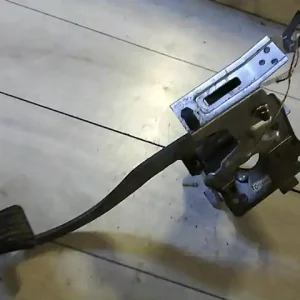 Biztonságos fizetés DAEWOO KALOS Kuplung pedál bontott alkatrész