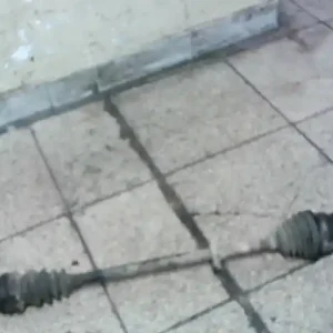 Legnépszerűbb DAEWOO LANOS -01 Jobb első féltengely 1.5i nem abs bontott alkatrész