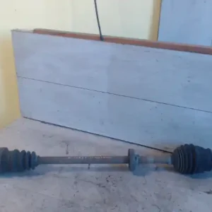 Kihagyhatatlan ajánlat DAEWOO LANOS -01 Jobb első féltengely 1.5 bontott alkatrész