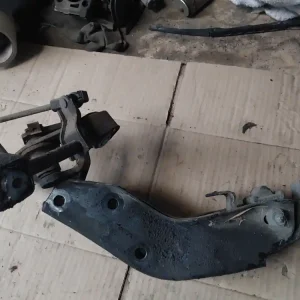 DAEWOO NEXIA Sebességváltó tartó bak bontott alkatrész Árcsökkenés