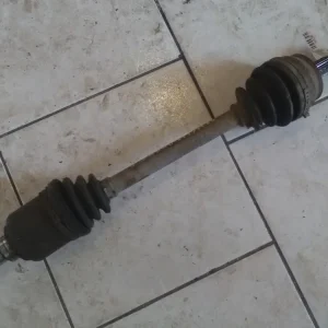 FIAT BRAVA Bal első féltengely 1.2i bontott alkatrész Legkelendőbb