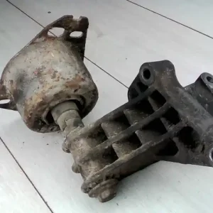 Akció FIAT BRAVA Sebességváltó tartó bak 1.6i bontott alkatrész