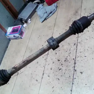 Prémium FIAT PUNTO I. Jobb első féltengely 1.1i bontott alkatrész