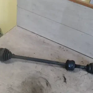 Különleges ajánlat FIAT PUNTO I. Jobb első féltengely 1.7tdabs-es bontott alkatrész