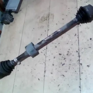 Expressz kézbesítés FIAT PUNTO III. Jobb első féltengely 1.25i 44kw bontott alkatrész