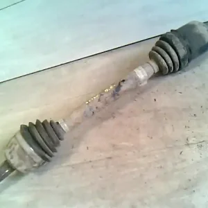 Akciós ár FIAT STILO 01.09-06.12 Bal első féltengely 1.6 i, 16v, nem abs-es bontott alkatrész