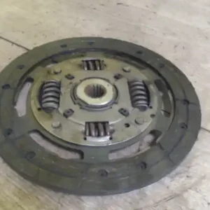 Exkluzív ajánlat FORD FIESTA 02-05 Kuplung tárcsa 1.6 i bontott alkatrész