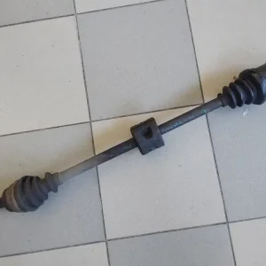 Bestseller FORD FIESTA 89-95 Féltengely 1.3i bontott alkatrész