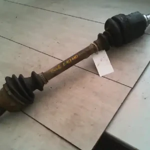 Azonnali szállítás FORD Fiesta Courier 96- Bal első féltengely bontott alkatrész