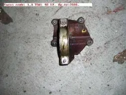 Olcsóbb FORD FOCUS 98-04 Féltengely tartó megtámasztó jobb első bontott alkatrész